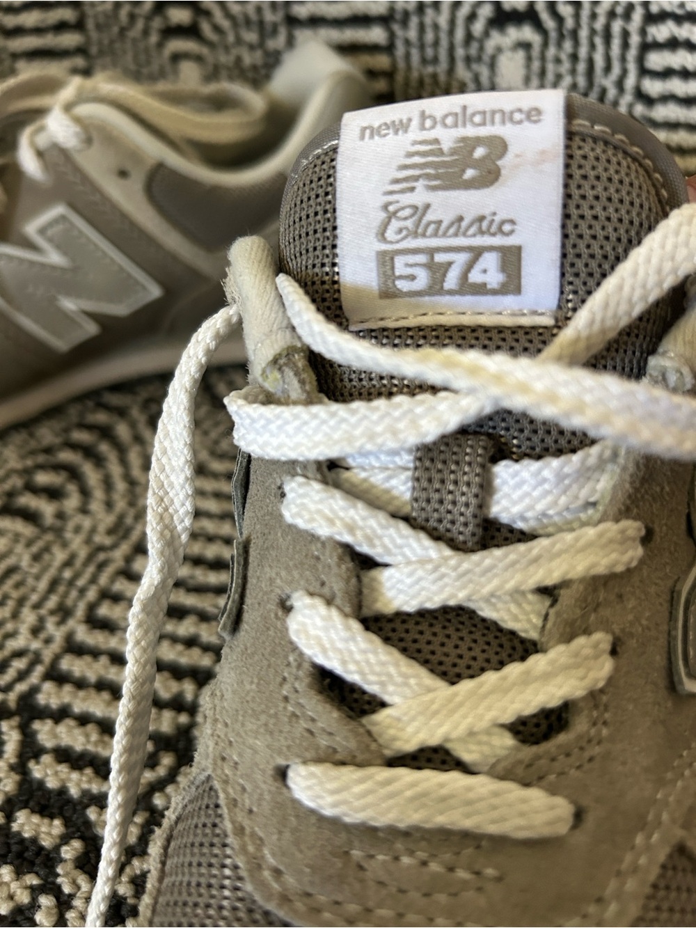 New Balance Classic 574 Sneakers - Picture 7 of 11
